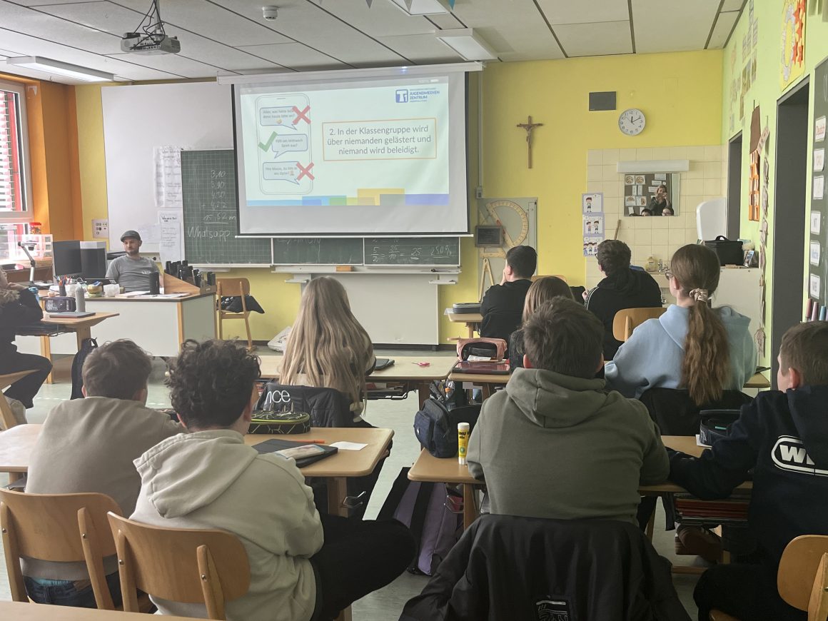 Sicher und bewusst im Netz unterwegs